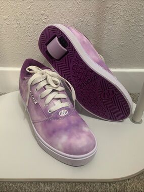 Heelys White and Purple Tie-Dye Low-Top Roller Sneakers
